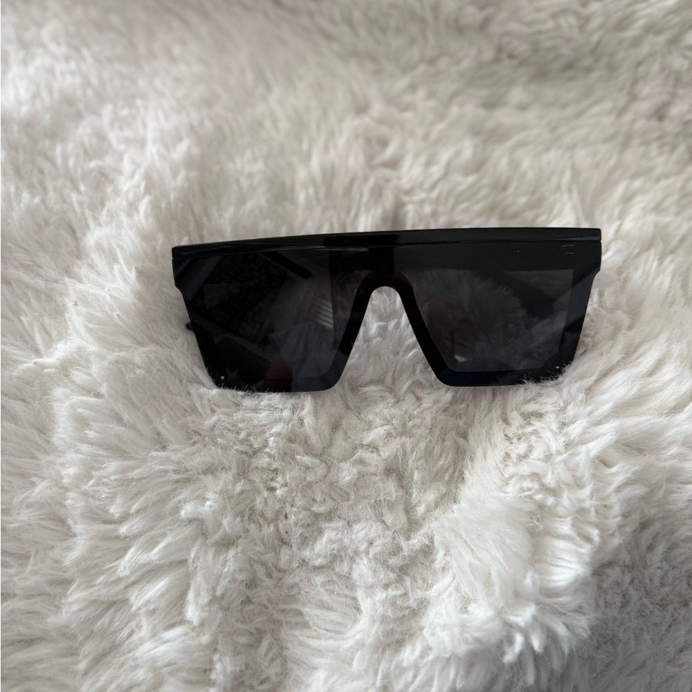Stylish Black Sunglasses for Men